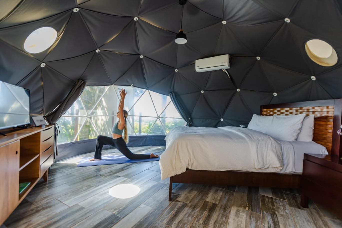 Chira Glamping Resort Monteverde Екстер'єр фото