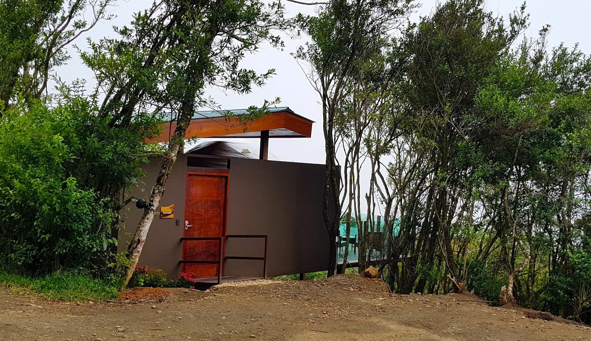 Chira Glamping Resort Monteverde Екстер'єр фото